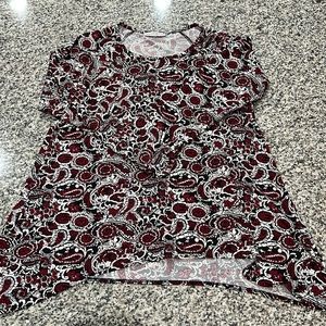 ⭐️AnnaLee + Hope Women’s dressy long sleeve blouse Large Maroon, black and white